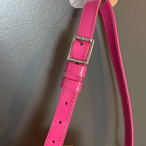 BURBERRY PRORSUM PINK PATENT CLUTCH - Picture 3 of 8